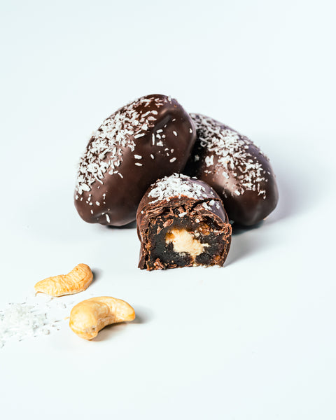 Two Bite | Cashew+Coconut Butter Chocolate Dates